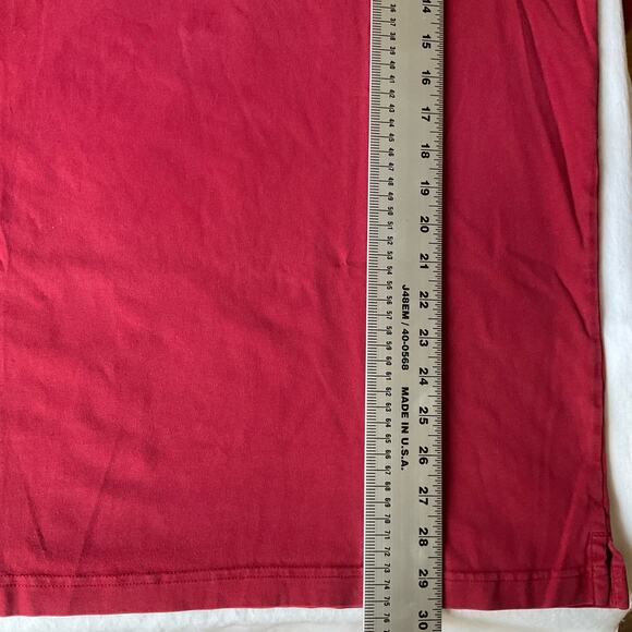 Duluth Trading Co. Men’s Short Sleeve T-shirt size L, Solid Red, Pocket Front - Picture 4 of 7